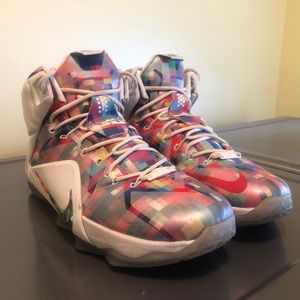 Nike  LeBron 12 EXT Prism Size 12